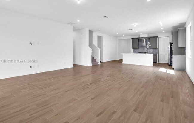 Building Photo - 1155 Tangled Orchard Tr
