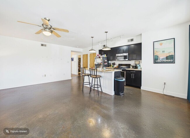 Building Photo - 1112 Porter St