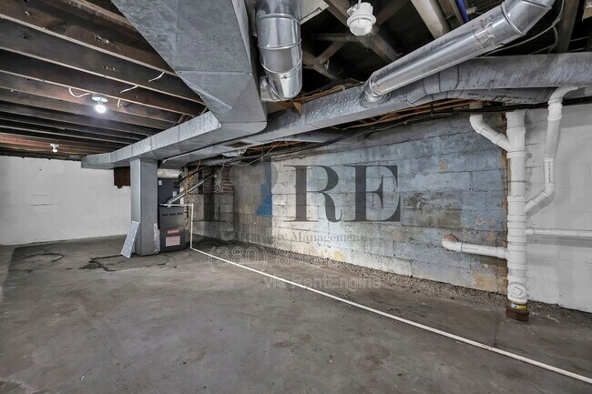 Building Photo - 1216 Atcheson St