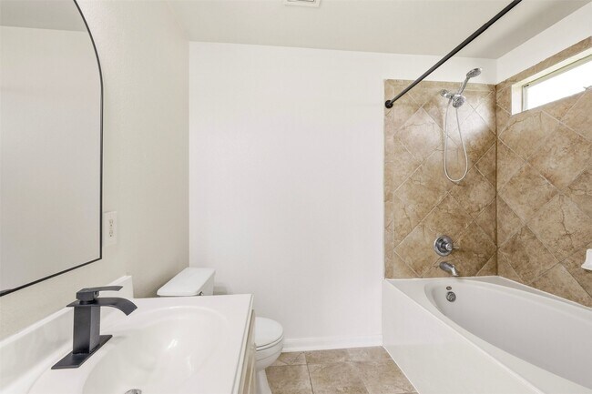 Building Photo - 7719 Serene Wood Ln