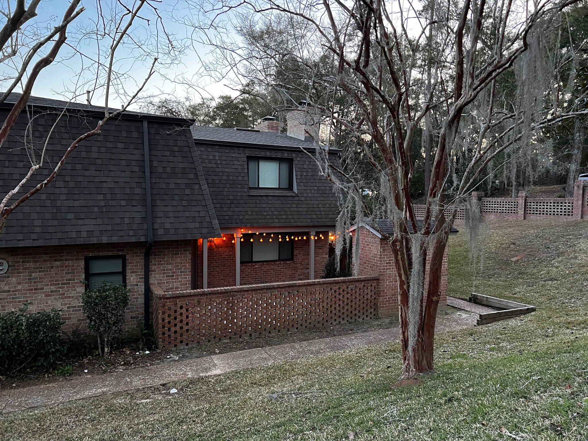 Building Photo - 3219 Thomasville Rd