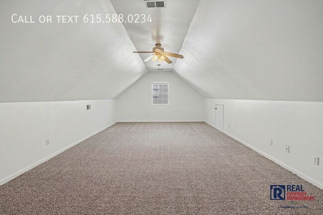 Building Photo - 1505 Chapman Ln