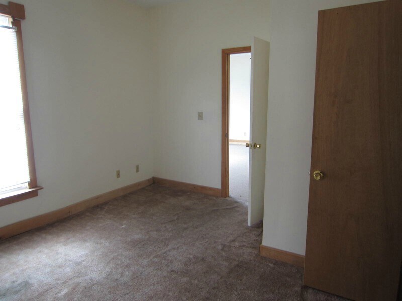 small bedroom - 1728 I St