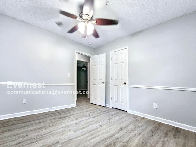 Building Photo - 80 Remington Ln