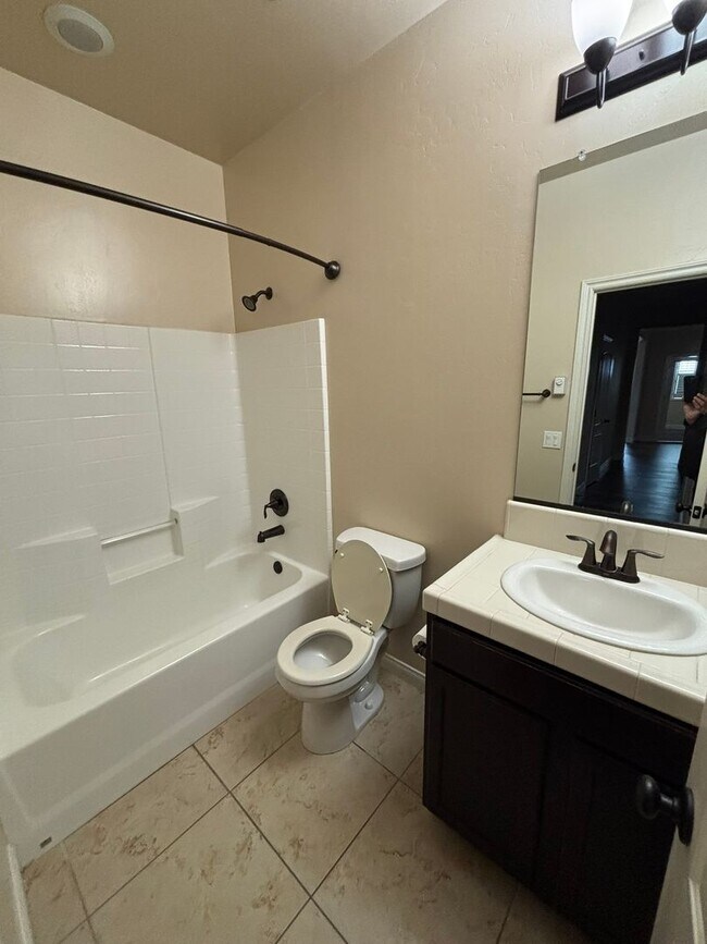 Building Photo - 14802 Yellow Lupine Dr