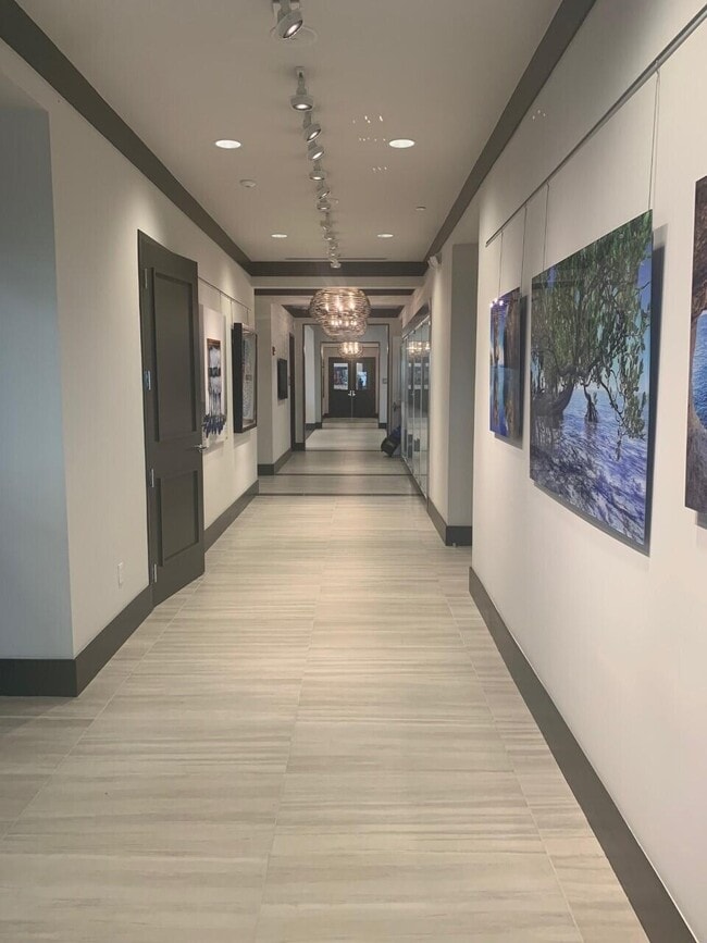 Building Photo - 11643 SW Moon River Way