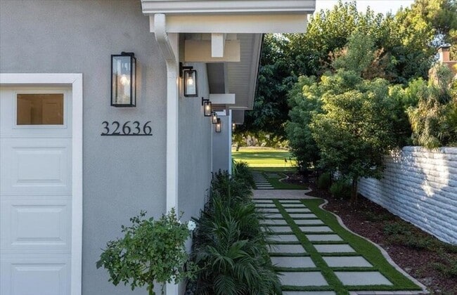 Building Photo - Luxury Single-Level Home for Rent in Pauma Valley Country Club with Golf Course Views