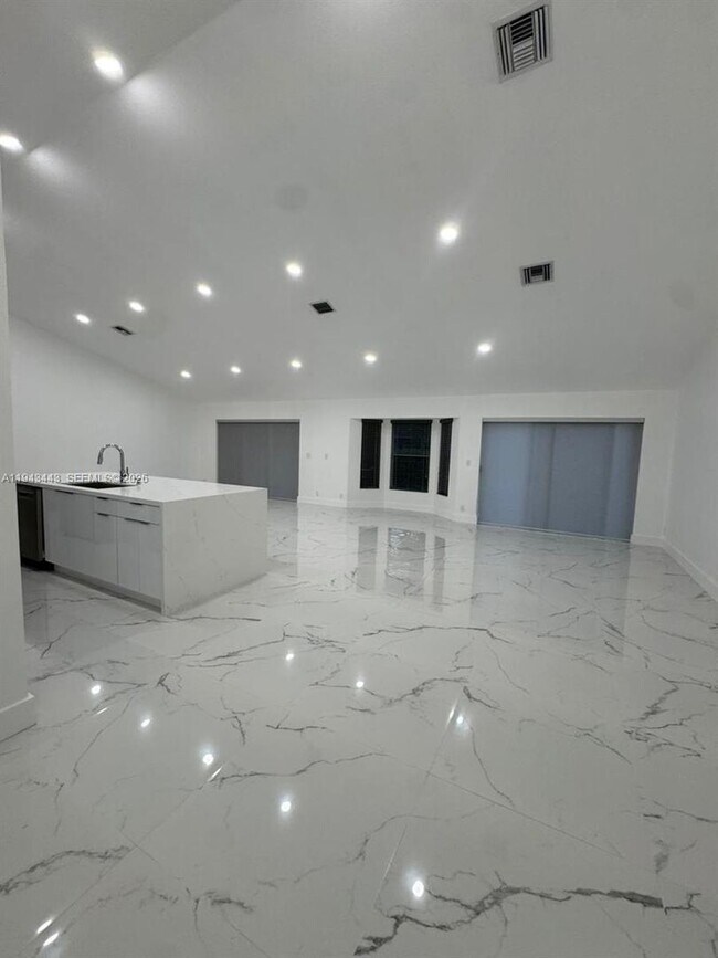 Building Photo - 10227 SW 55th Lane, Cooper City, FL 33328