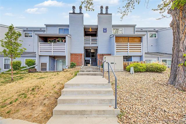 Building Photo - 7665 E Eastman Ave