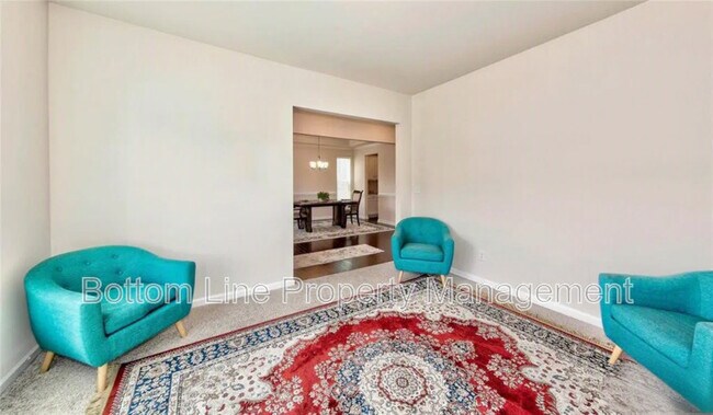 Building Photo - 9576 Herringbone Ln