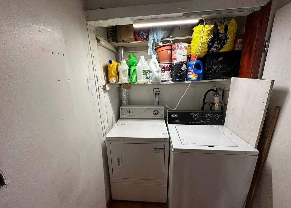 Building Photo - 808 Quincy St