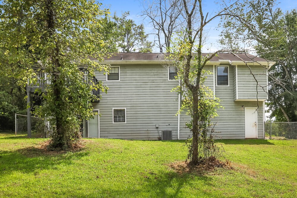 Building Photo - 3204 Plymouth Rock Dr