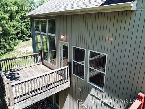 Building Photo - 13145 Nebraska Ct