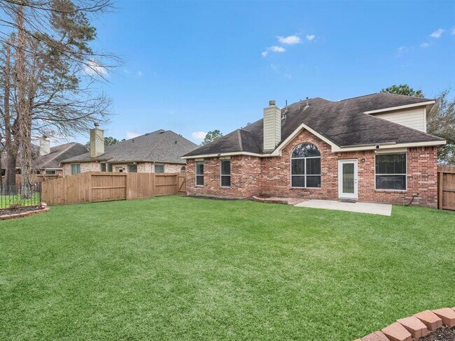 Building Photo - 25553 Oakhurst Forest Dr