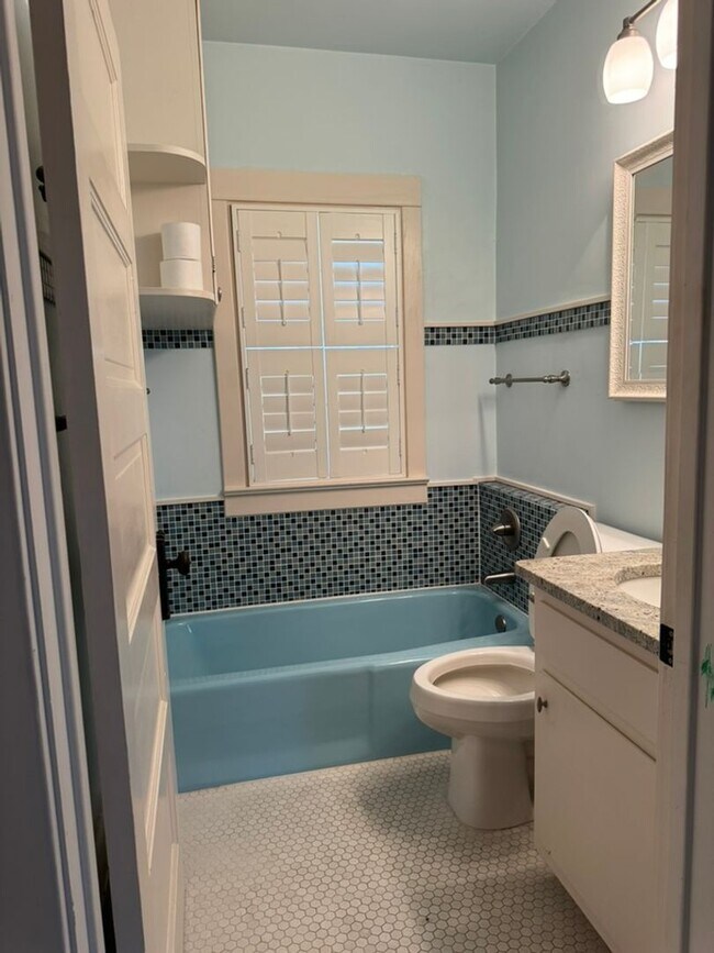 Building Photo - COMING SOON! 3/2 Single Family Home for Rent!