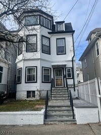 Building Photo - 348 Clifton Ave