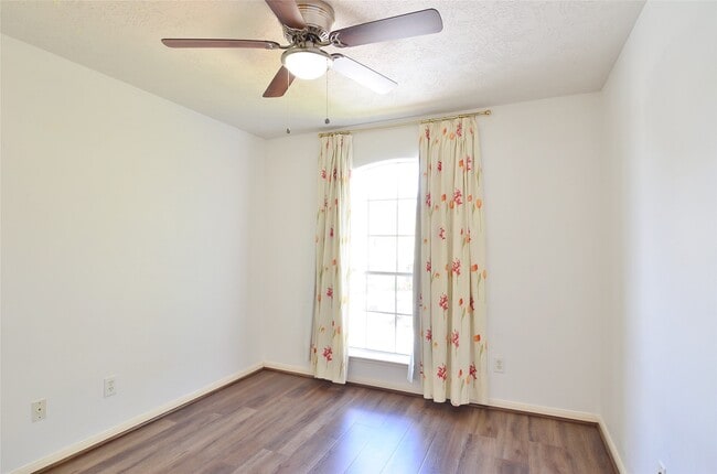 Building Photo - 2710 Grants Lake Blvd