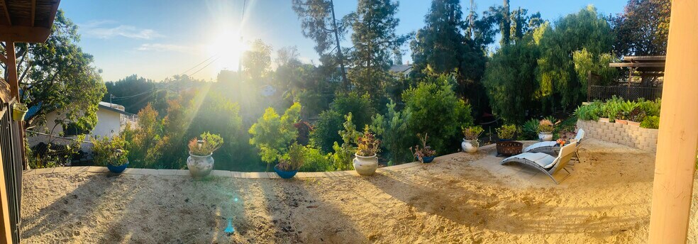 Building Photo - 1038 Marbo Ter