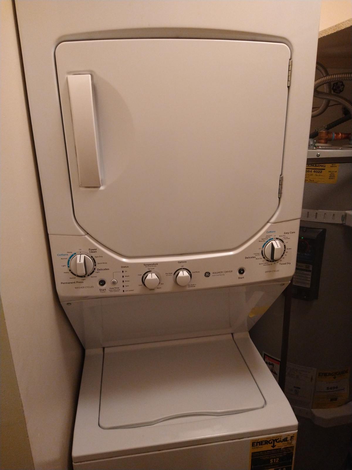 Washer/dryer in utility room - 1014 11th St