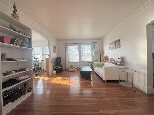 Building Photo - 99 Westbourne Terrace