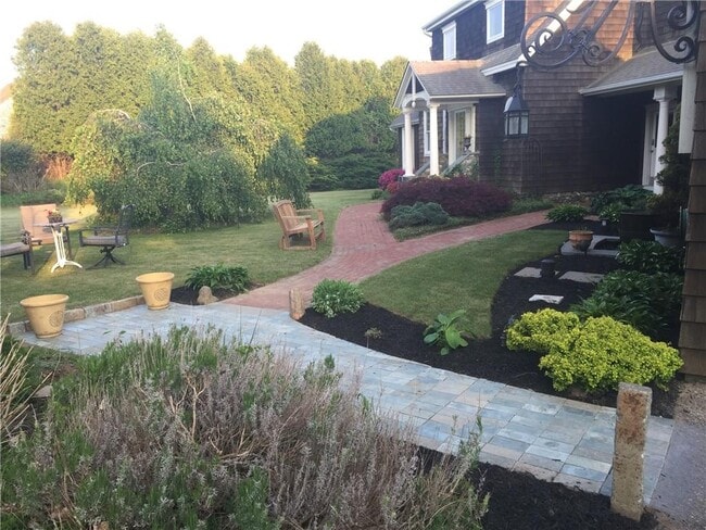 Building Photo - 15 Seabreeze Terrace