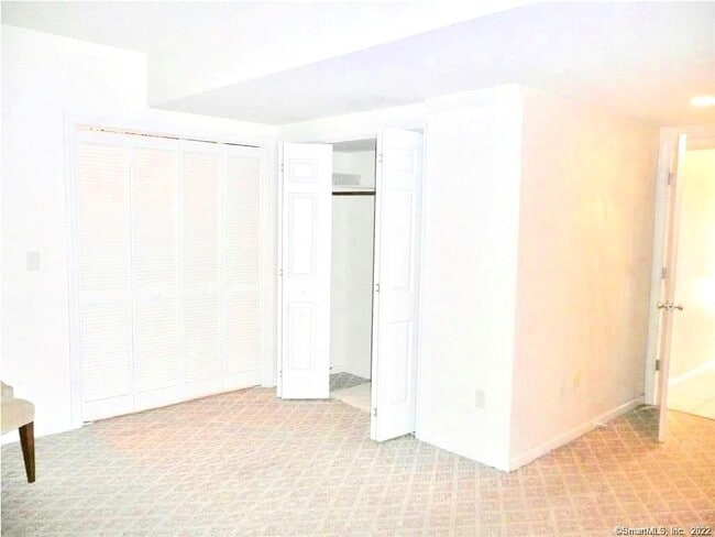 Building Photo - 3 Songbird Ln