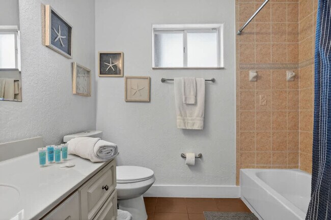 Building Photo - 5161 SW 159th Ct