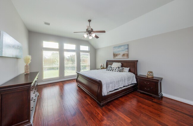 Building Photo - 27907 Brandy Creek Lane