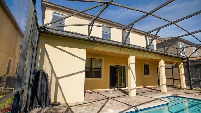 Building Photo - 1528 Moon Valley Dr