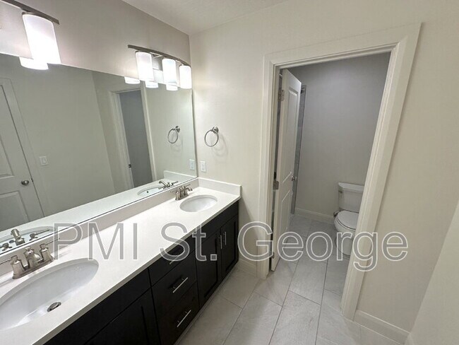 Building Photo - 3226 E 2930 S