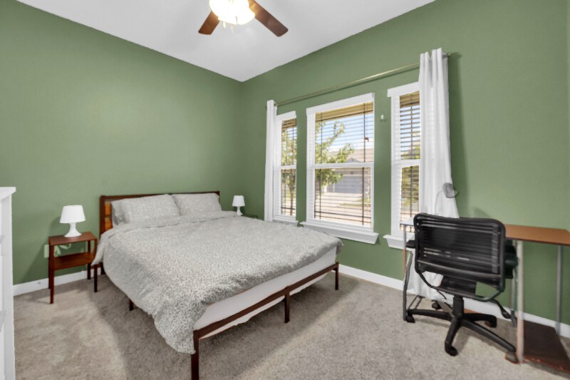 Primary Photo - 2113 Paxton Way