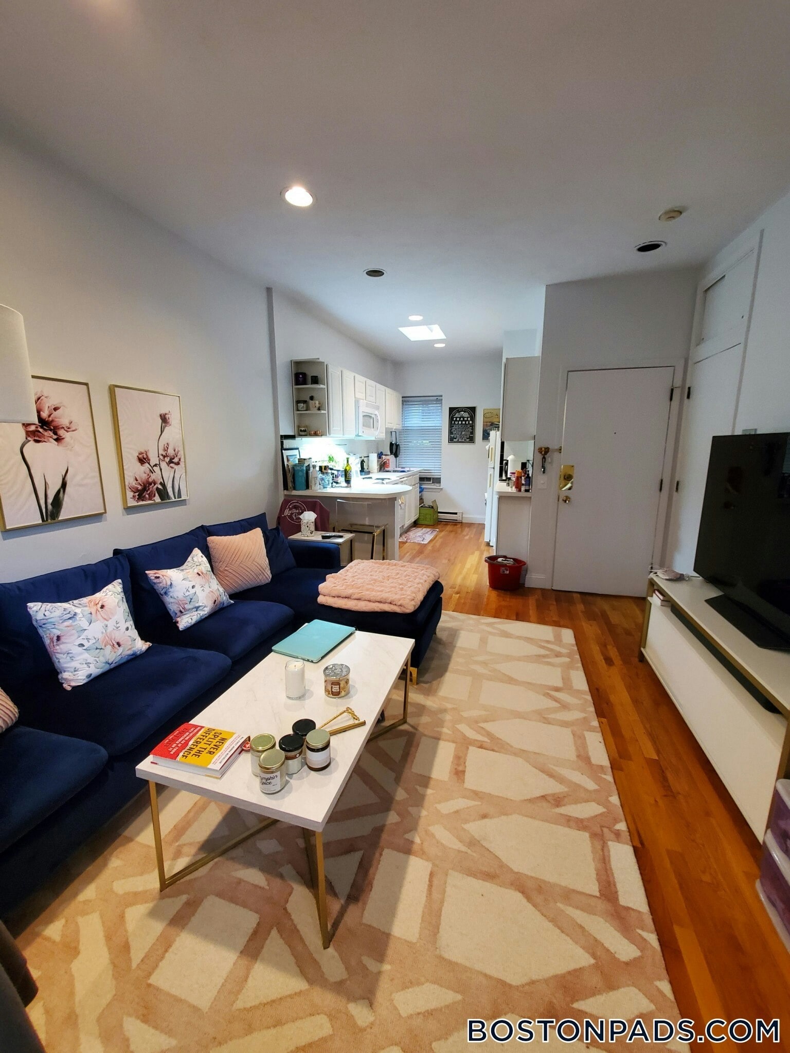 Building Photo - 57 Westland Ave