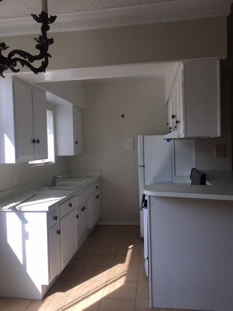 Building Photo - 303 Commonwealth Ave