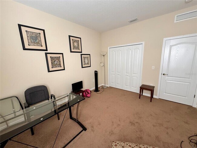 Building Photo - 6222 45th Ln E