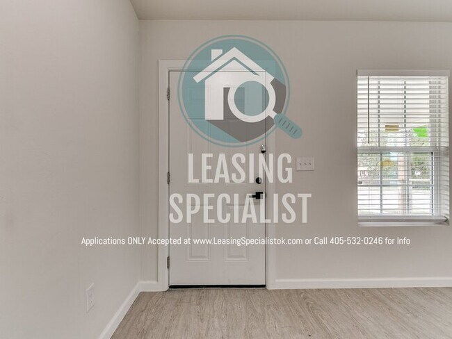 Building Photo - Norman 3 Bed 2 Bath New Custom Build Available for Immediate Move!!