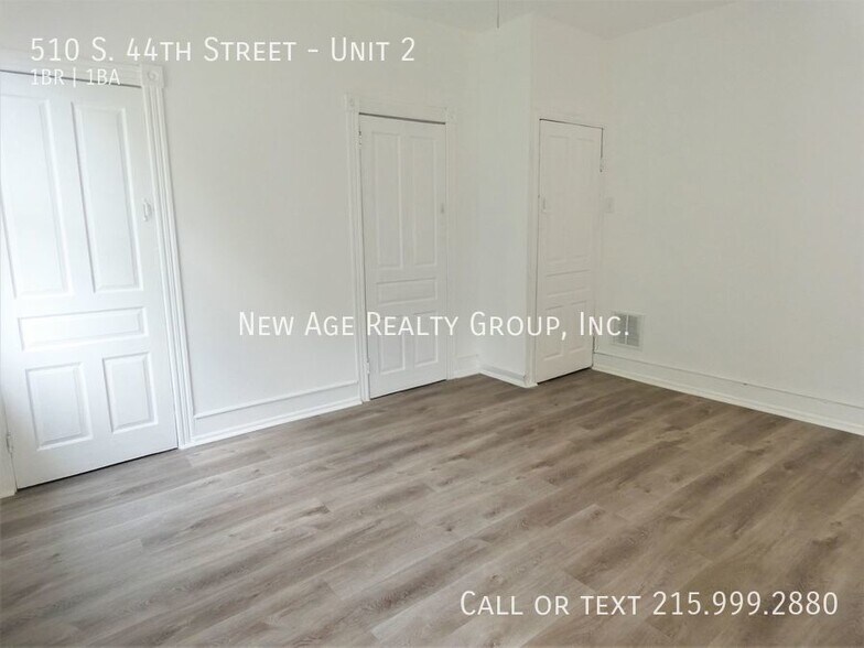 Building Photo - 510 S 44th St