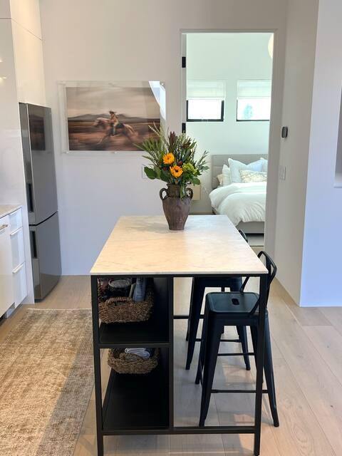 Building Photo - 39945 Chaparral Dr