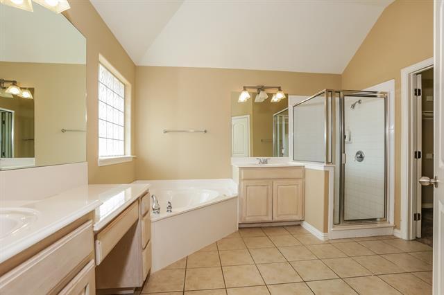 Building Photo - 1424 Sierra Blanca Dr