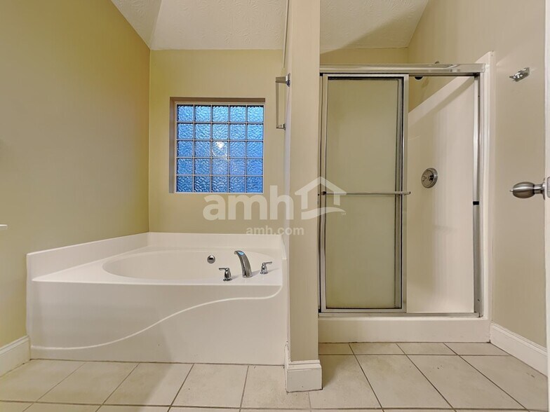 Building Photo - 3641 Auger Trail