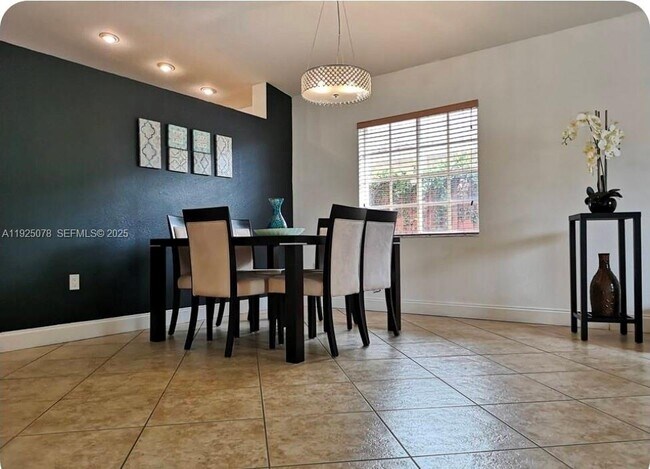 Building Photo - 13817 SW 154th St