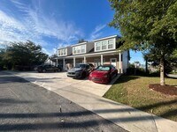 Building Photo - 1127 Page St