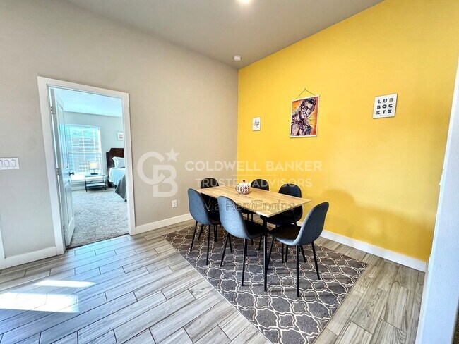 Building Photo - 3108 Urbana Ave