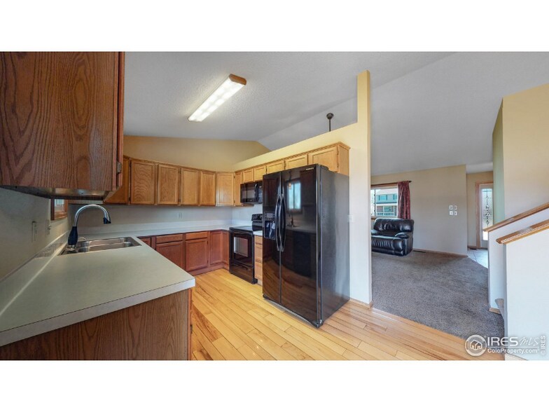 Building Photo - 2466 Sunstone Dr