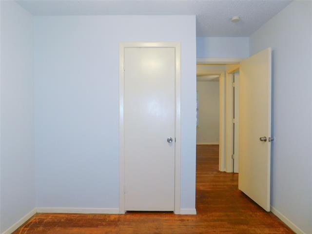 Building Photo - 2119 Mercedes Rd