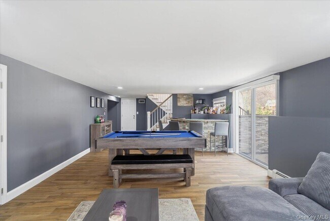 Building Photo - 263 Oyster Bay Road