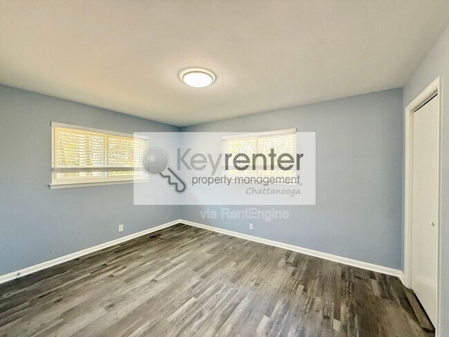 Building Photo - 33 Brumby Rd