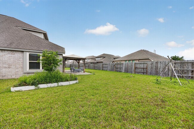 Building Photo - 20126 Matador Ridge Dr