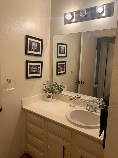 Building Photo - 200 P St