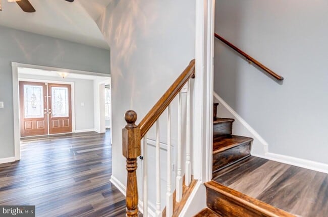 Building Photo - 12121 Catalina Dr