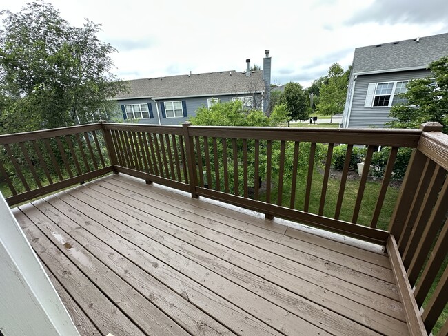 Building Photo - 707 Genesee Dr